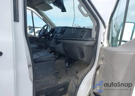 2023 Ford Transit-250 z USA, uszkodzony, nr VIN 1FTBR2C84PKB38411